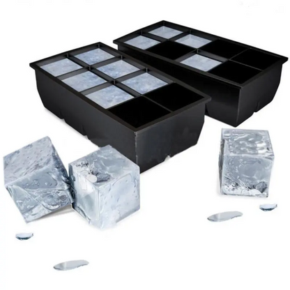 2 PCS: XL Ice Cube Trays - Antartic Shower